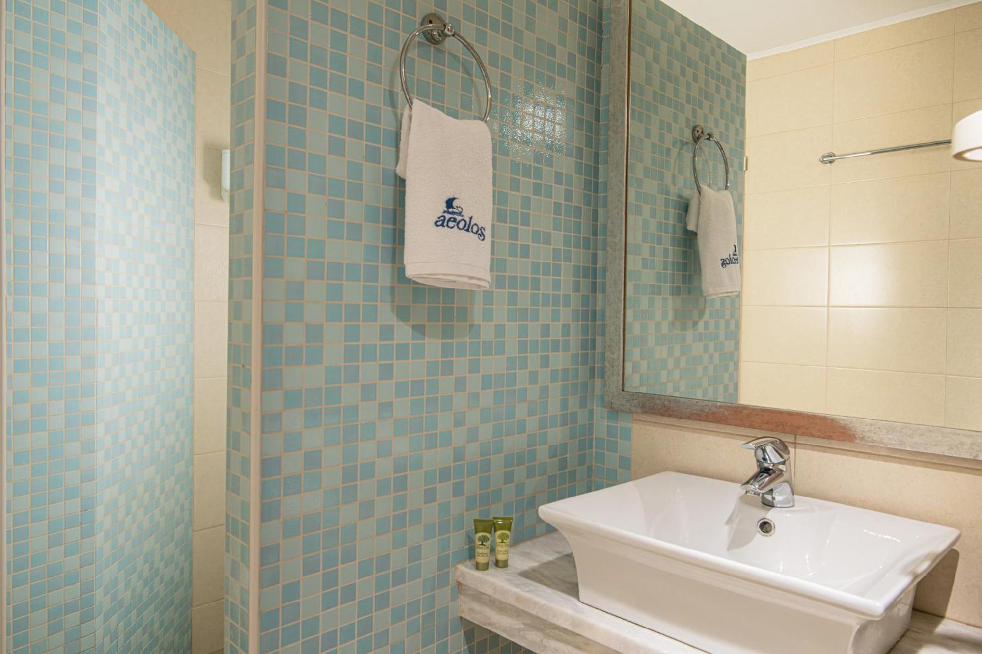 Quarto Triplo Superior